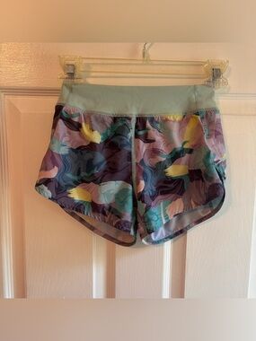 Athleta Girl Mint Purple Teal Abstract Running Shorts Size Small 7